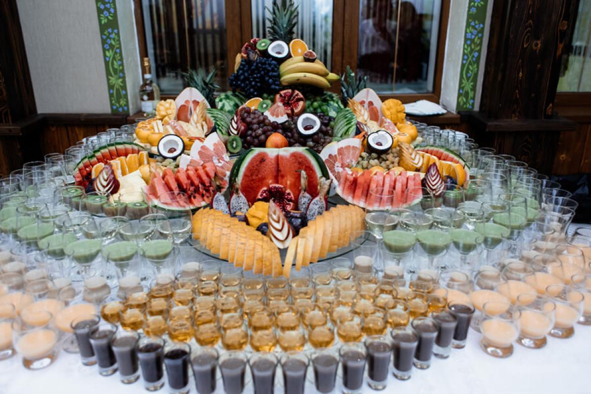 Buffets & cocktails